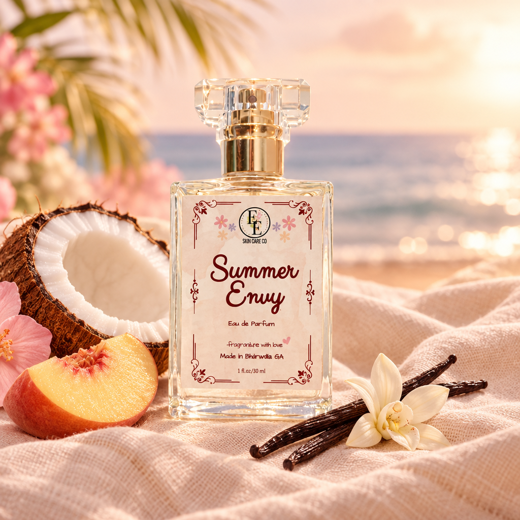 Summer Envy with coconut, peach and vanilla fragrance-note props